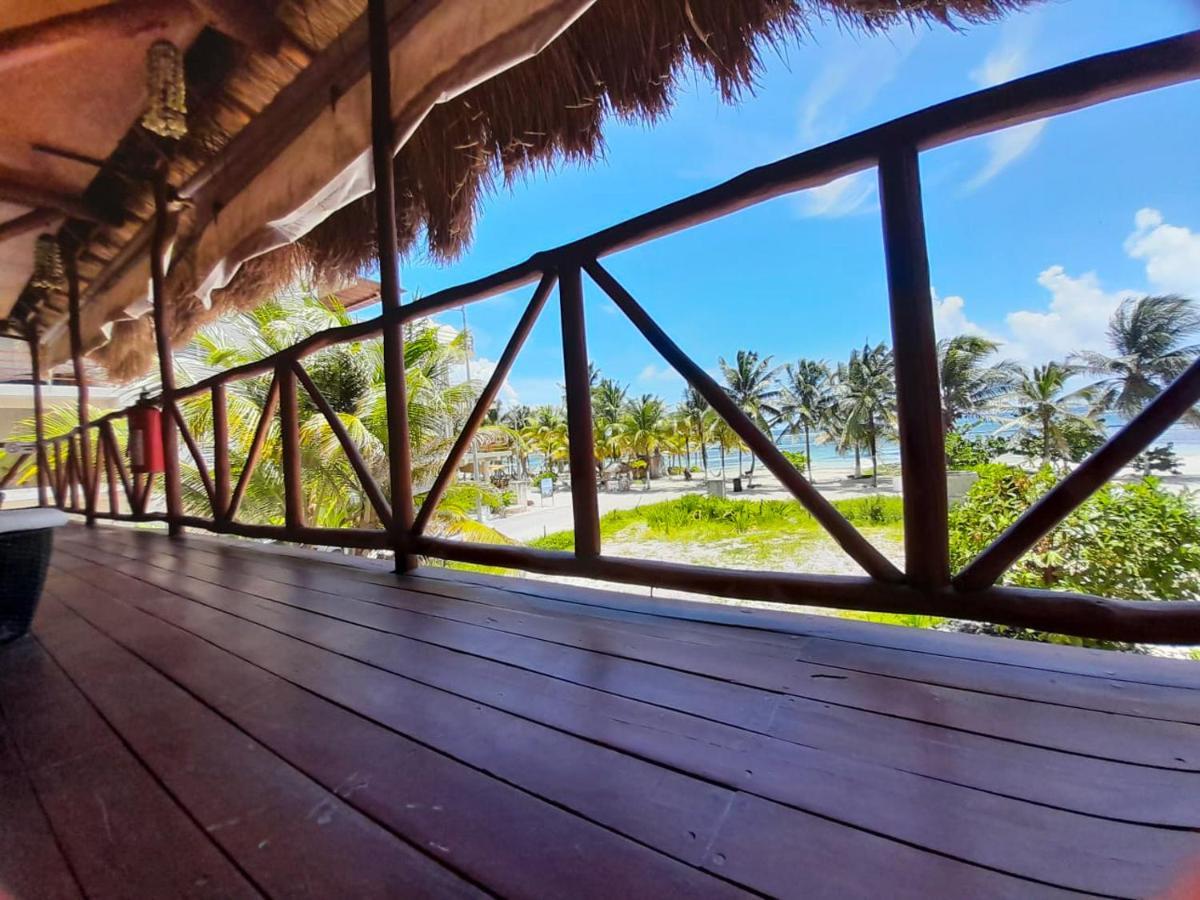 Palmeras de Mahahual Cabañas Bagian luar foto