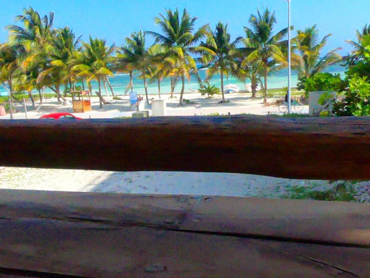 Palmeras de Mahahual Cabañas Bagian luar foto