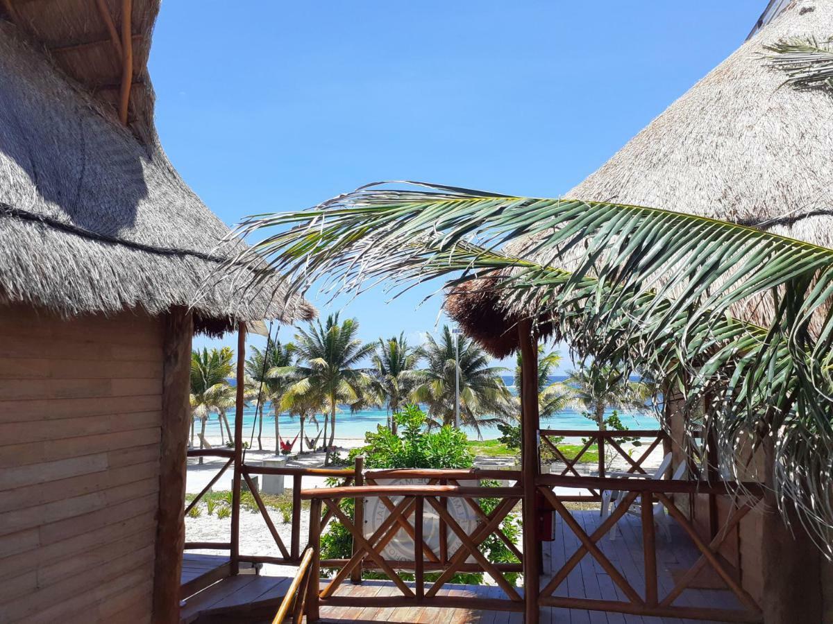 Palmeras de Mahahual Cabañas Bagian luar foto